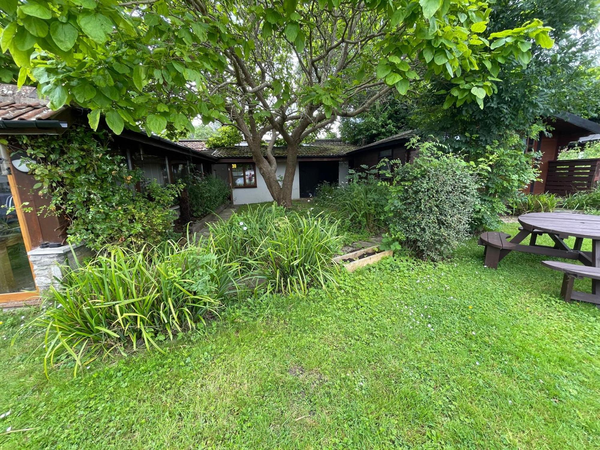Bridge Farm Guesthouse Rooms Dundry Exterior foto