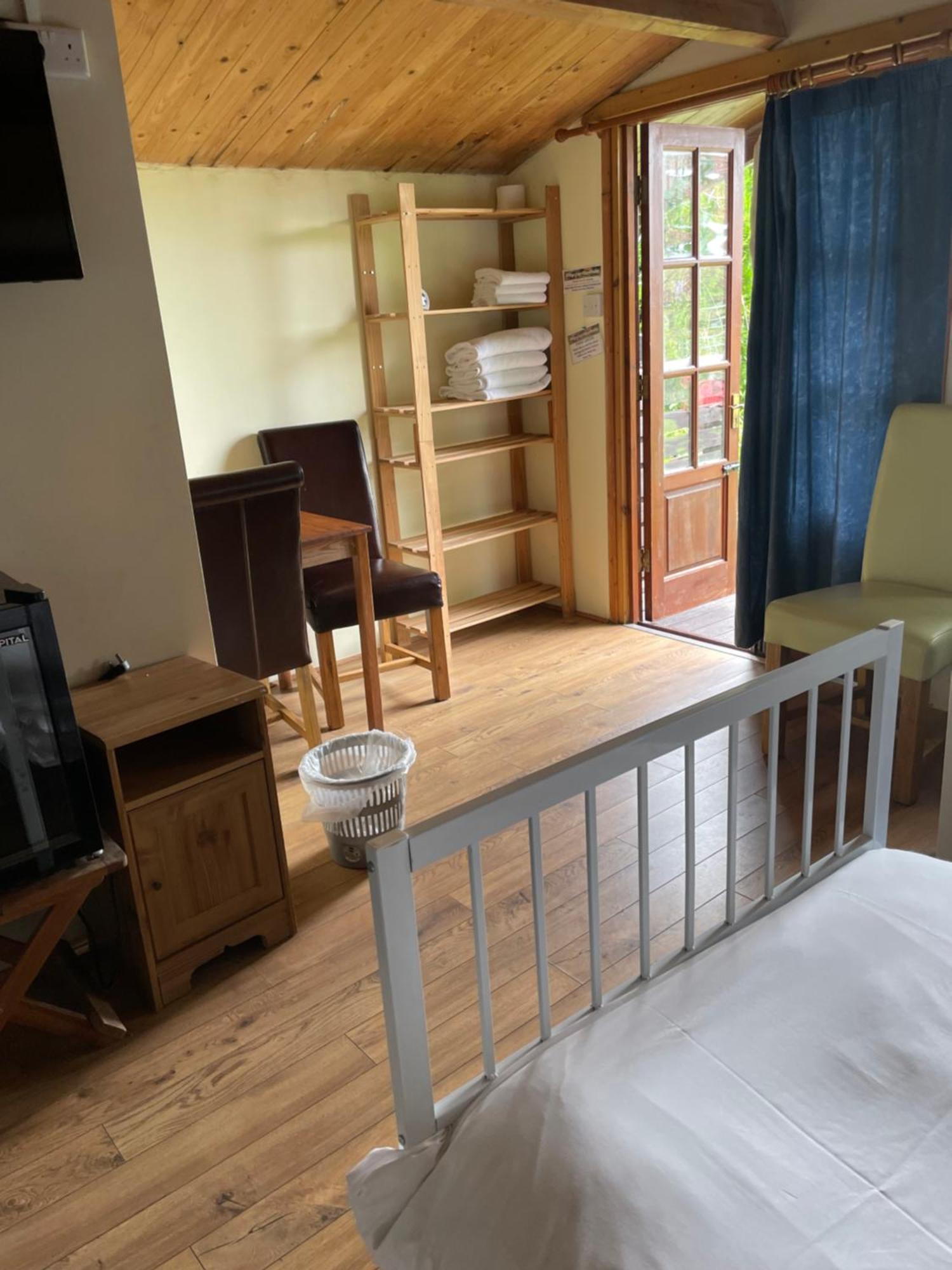 Bridge Farm Guesthouse Rooms Dundry Exterior foto