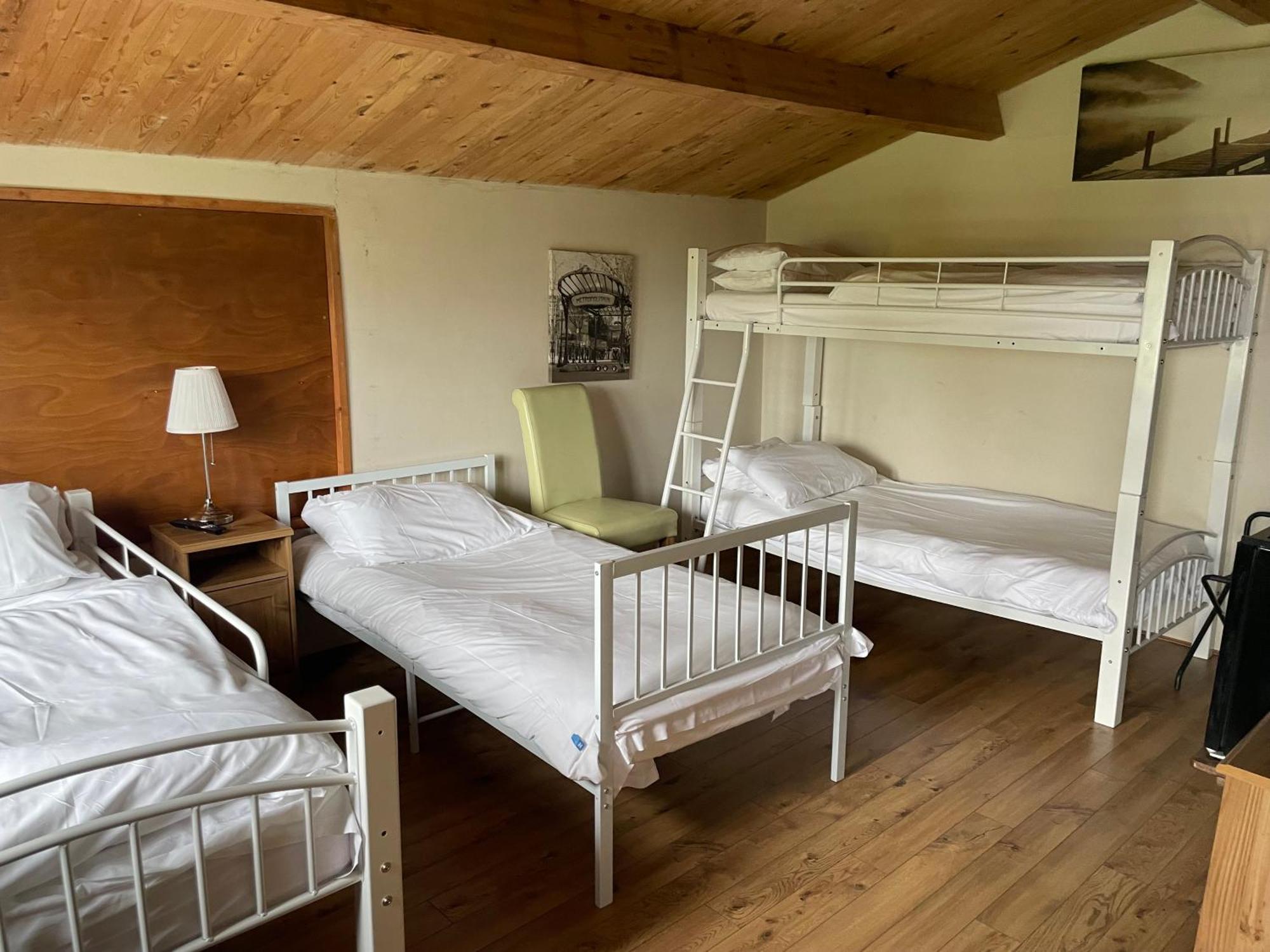 Bridge Farm Guesthouse Rooms Dundry Exterior foto