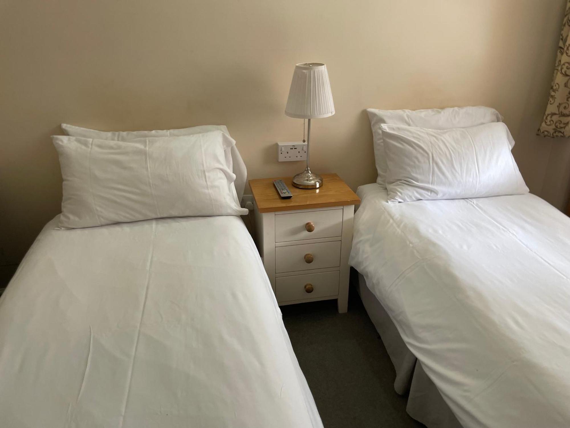 Bridge Farm Guesthouse Rooms Dundry Exterior foto